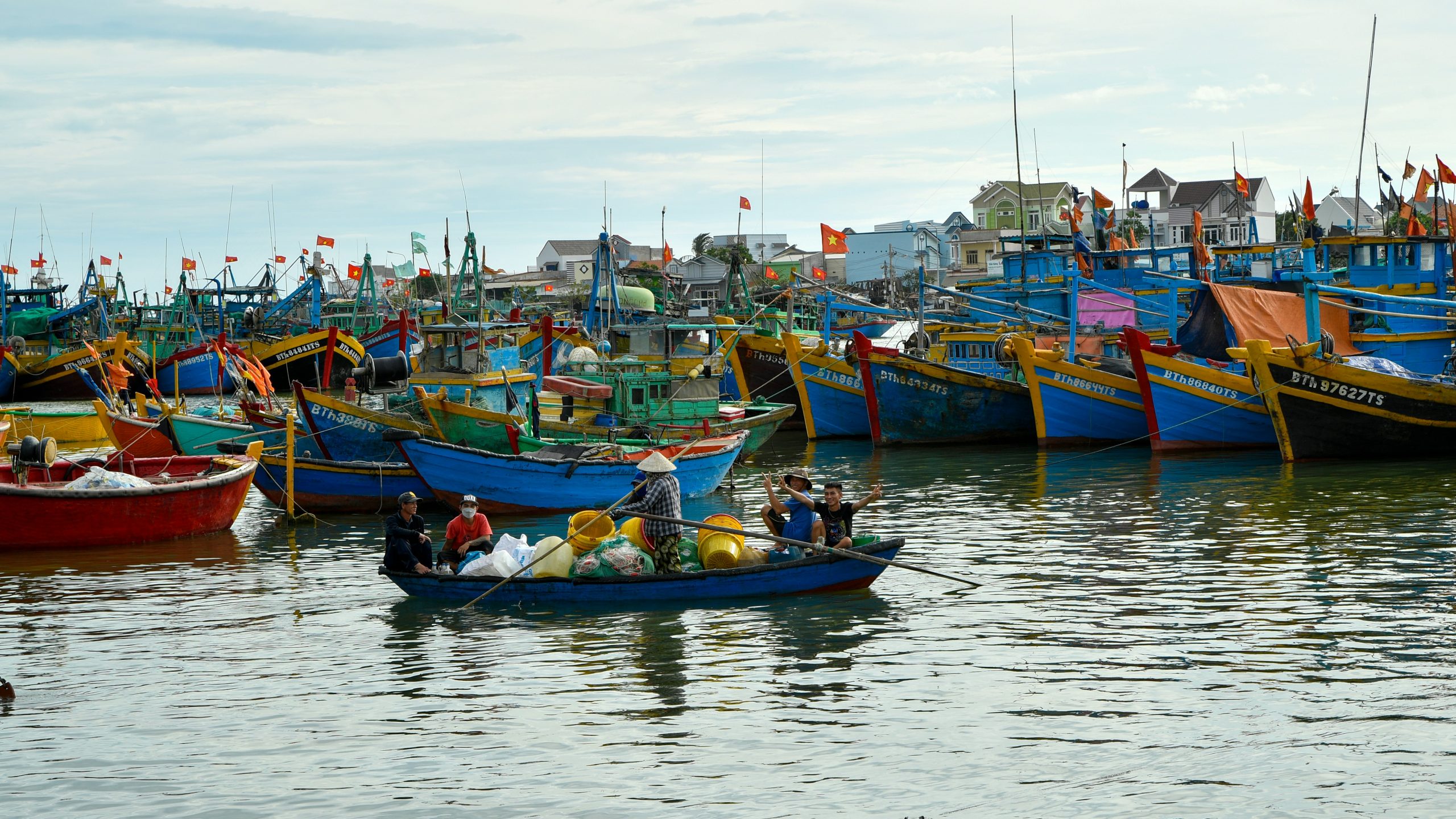Cảng cá Việt Nam